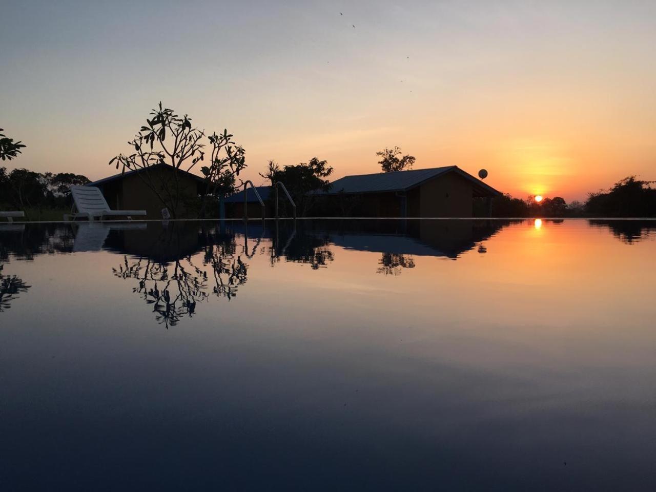 Rho Sigiriya Lake Edge Retreat Kibissa Exterior foto